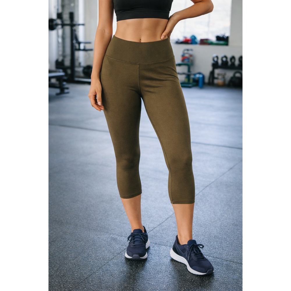 P2 NOBULL High-Rise Crop Leggings Olive Green Womens Small Capri Athletic Yoga